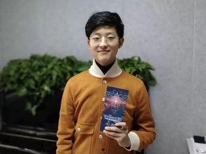 吃瓜张凤莲,吃瓜群众视角下的张凤莲传奇