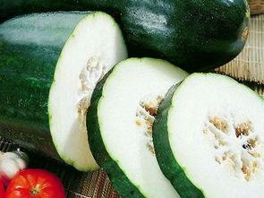 女性吃瓜,揭秘网络热议背后的女性视角  第1张