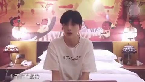 合拍吃瓜的视频  第2张