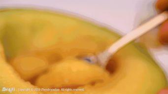 小蜜瓜天天吃吗,每日必备的健康甜蜜  第2张